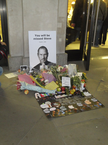 Steve Jobs Apple Store London Memorial